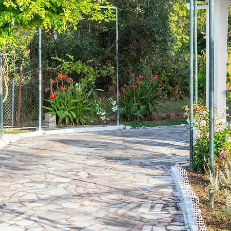 George Appartement Kastellanoi (Parelioi, Corfu)